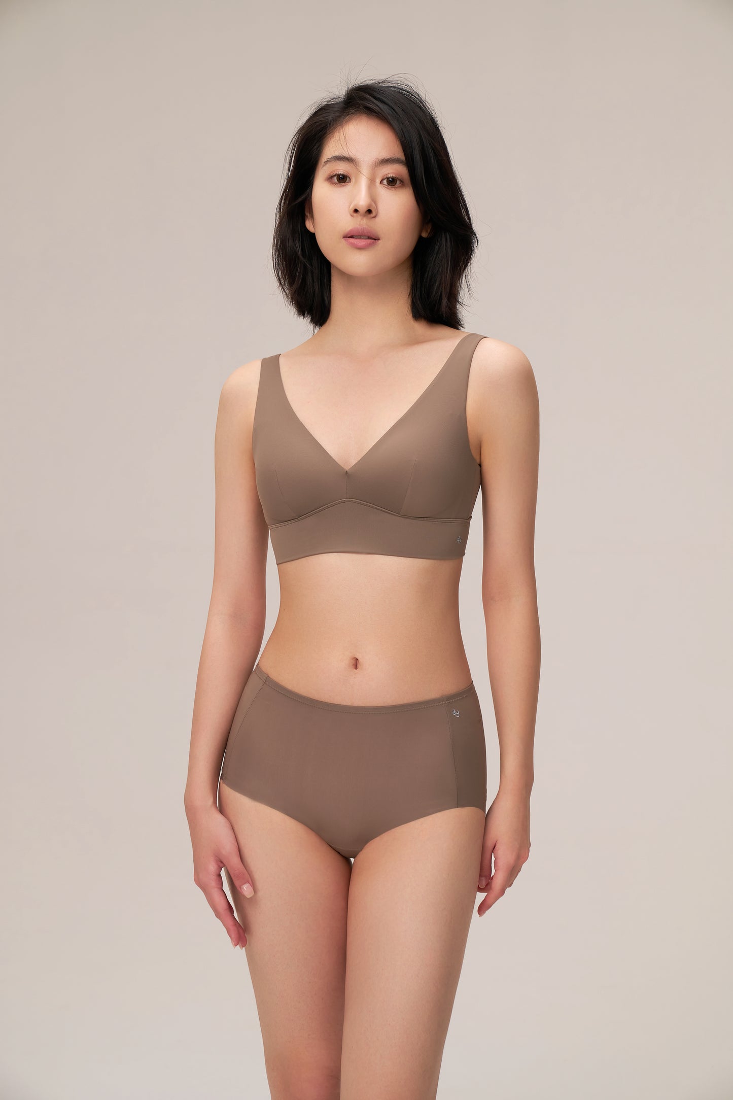 DY 超無痕高腰三角褲 High-Waist free cut full brief