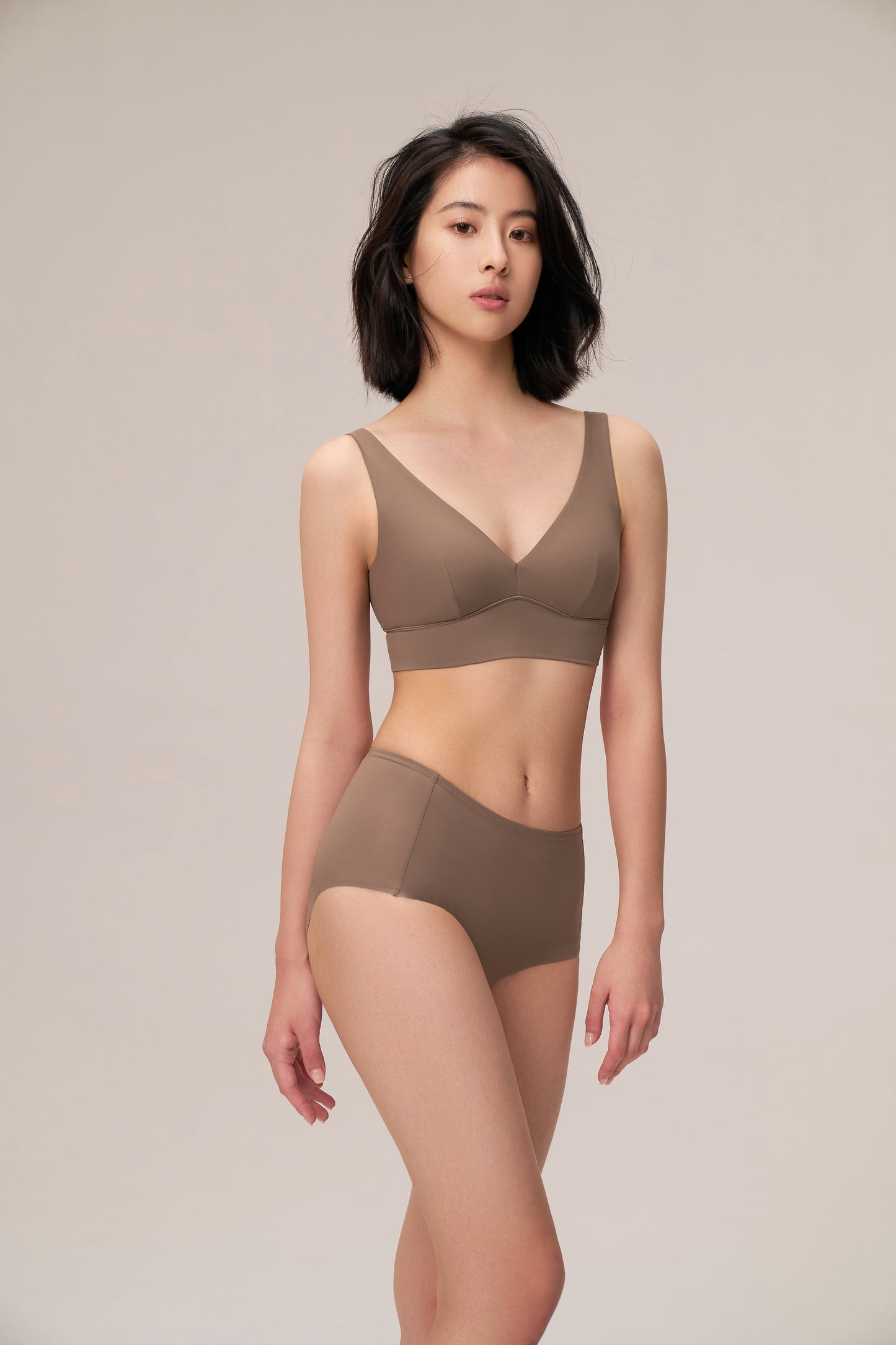 DY 超無痕高腰三角褲 High-Waist free cut full brief