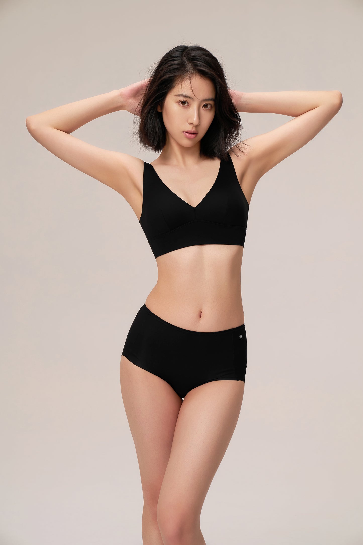 DY 超無痕高腰三角褲 High-Waist free cut full brief