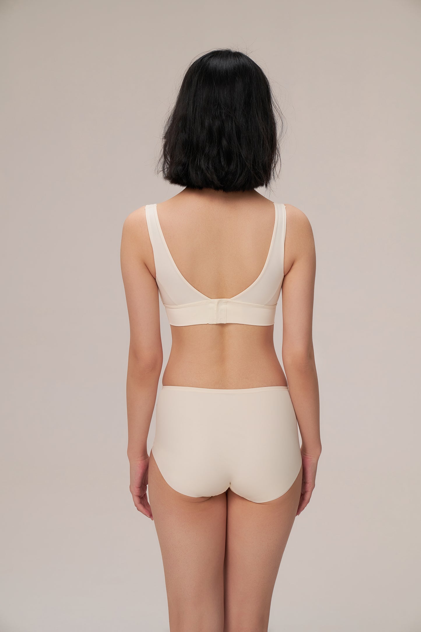DY 超無痕高腰三角褲 High-Waist free cut full brief