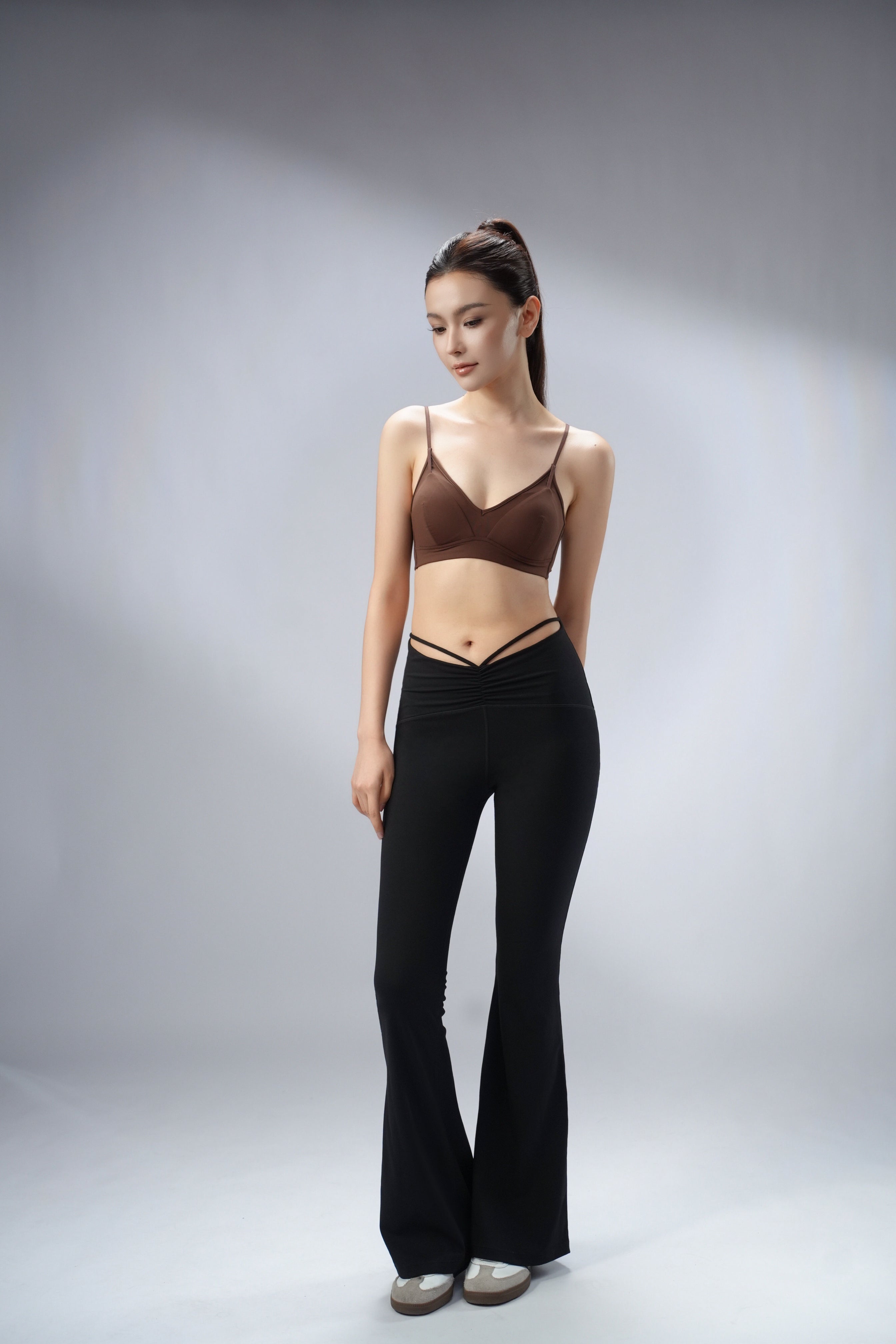 DY高腰鏤空皺摺喇叭瑜伽褲