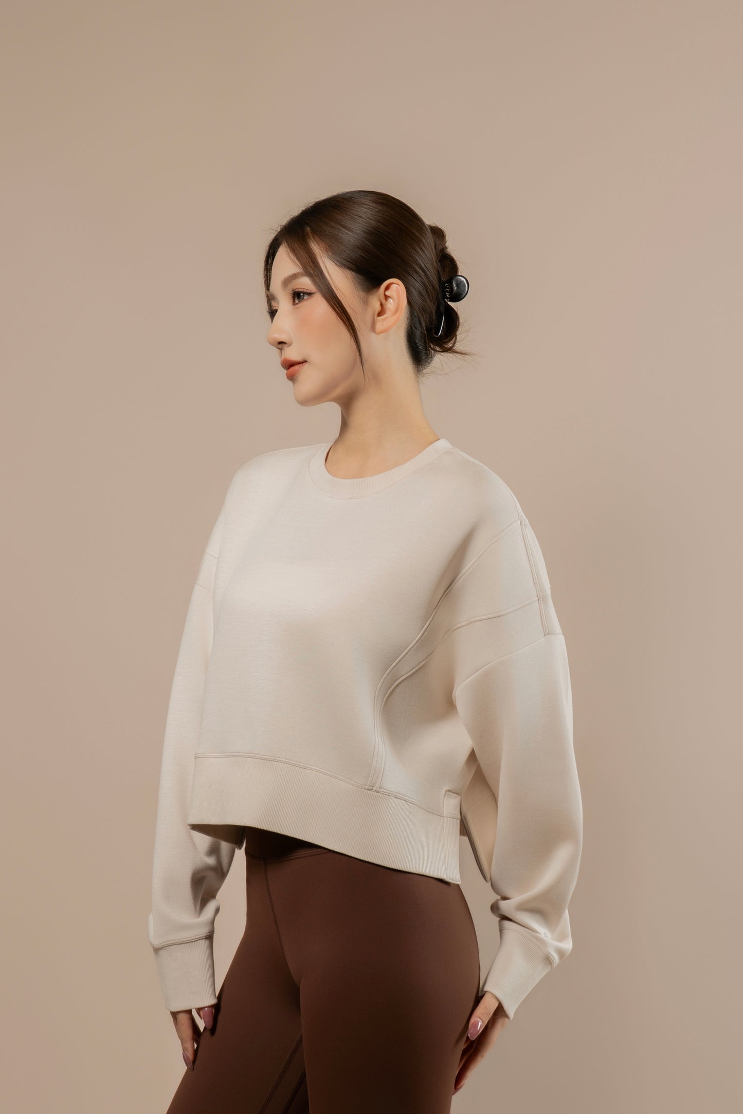 DY 雲朵棉寬鬆短款開叉衛衣