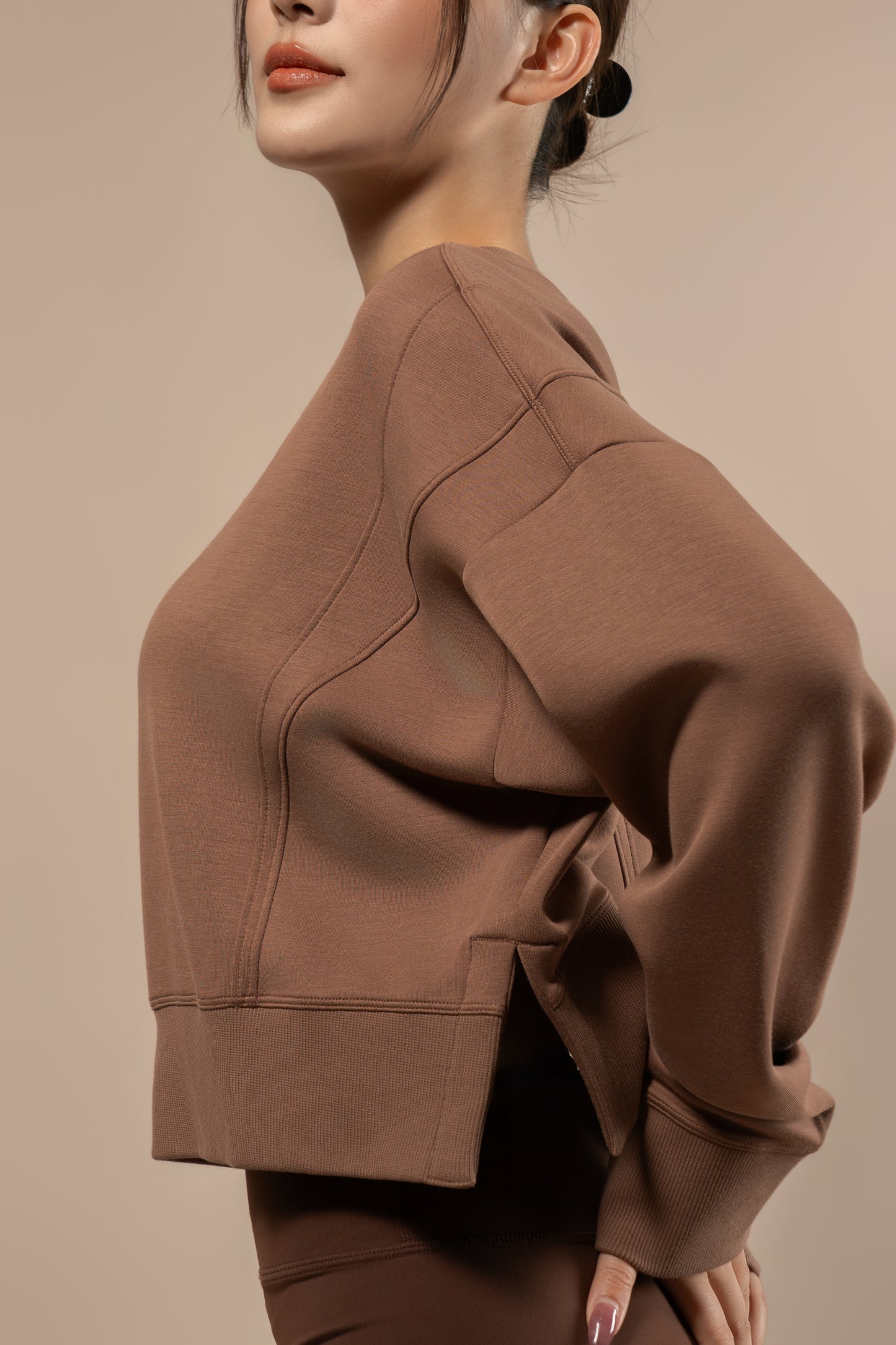 DY 雲朵棉寬鬆短款開叉衛衣