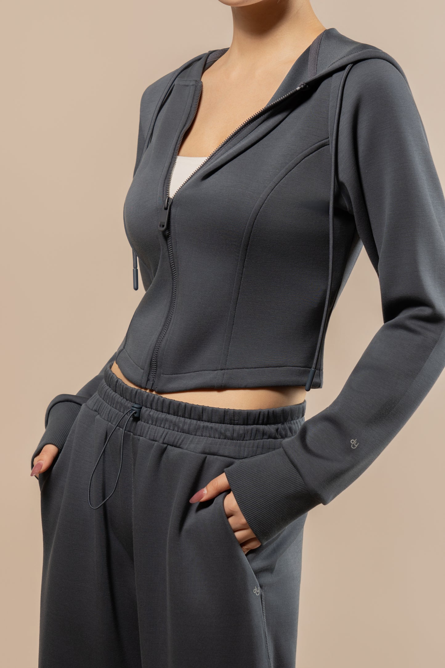 DY 雲朵棉連帽修腰外套