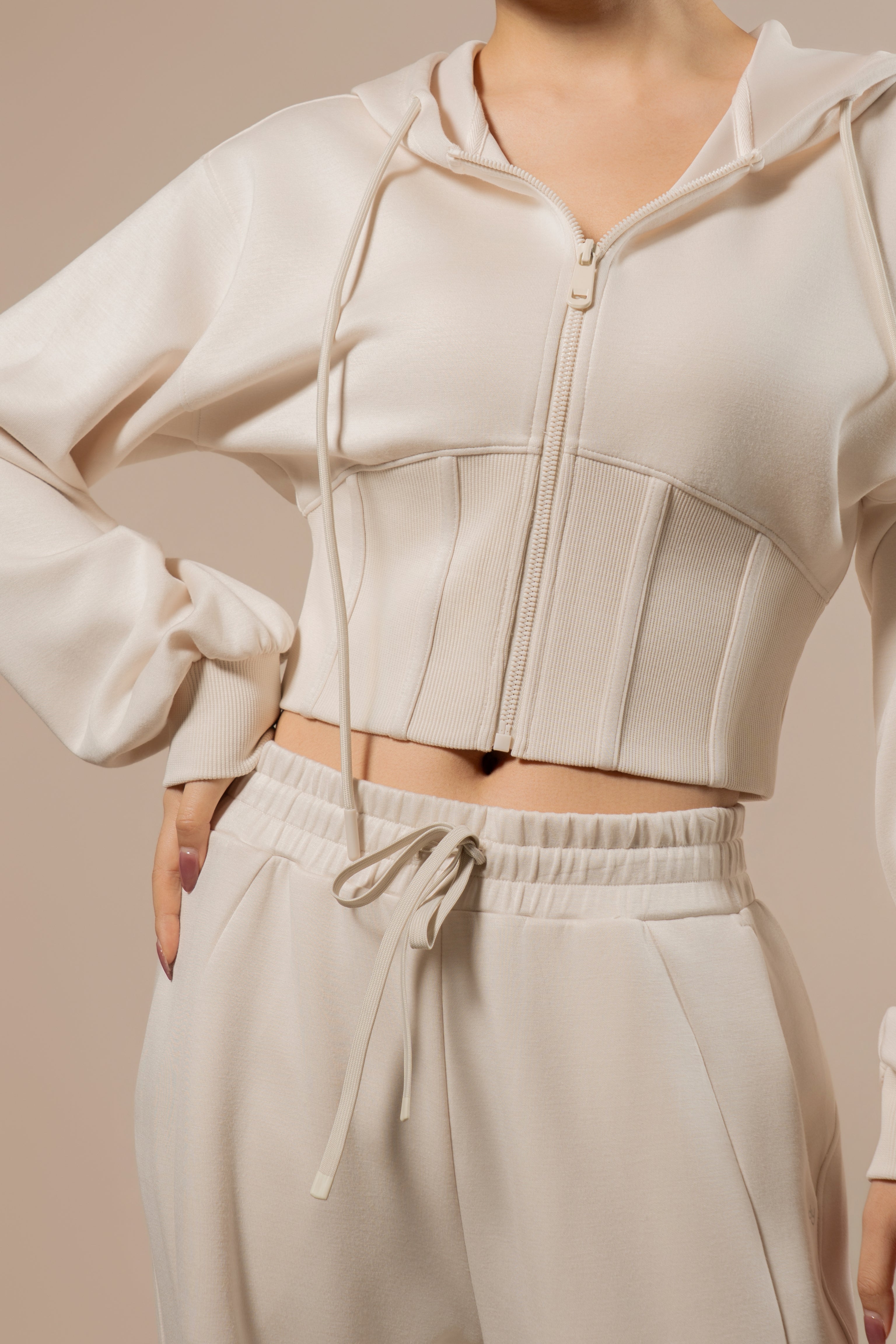 DY 雲朵棉連帽魚骨修腰外套