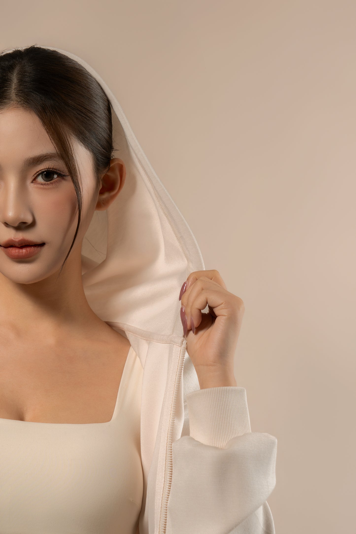 DY 雲朵棉連帽魚骨修腰外套