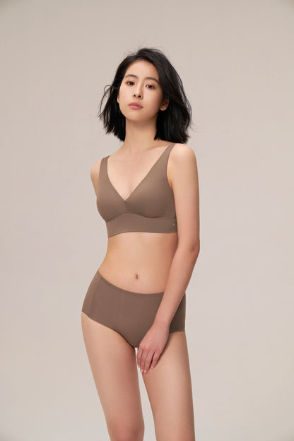 DY  深v美背運動內衣 V-NECK Bra Light support