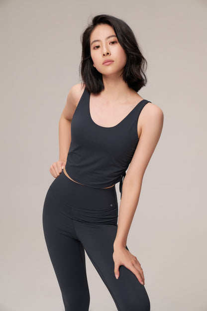 DY 設計感抽繩u領背心 Dramstring padded vest