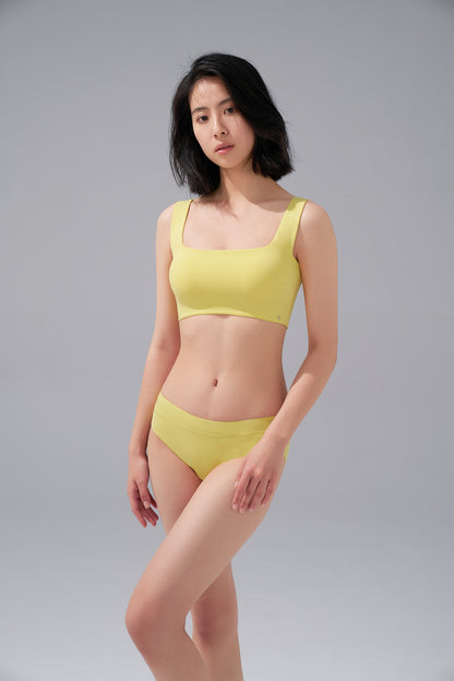 DY 多巴胺寬肩帶舒適運動內衣 ESSENTIAL SQUARE NECK BRA TOP