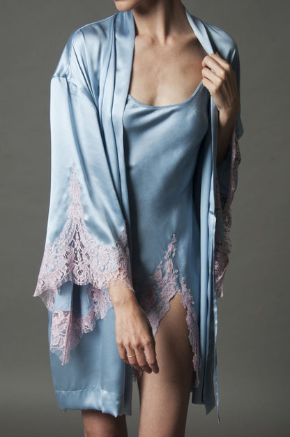 LAYALINA ARIELLE Short Satin Robe