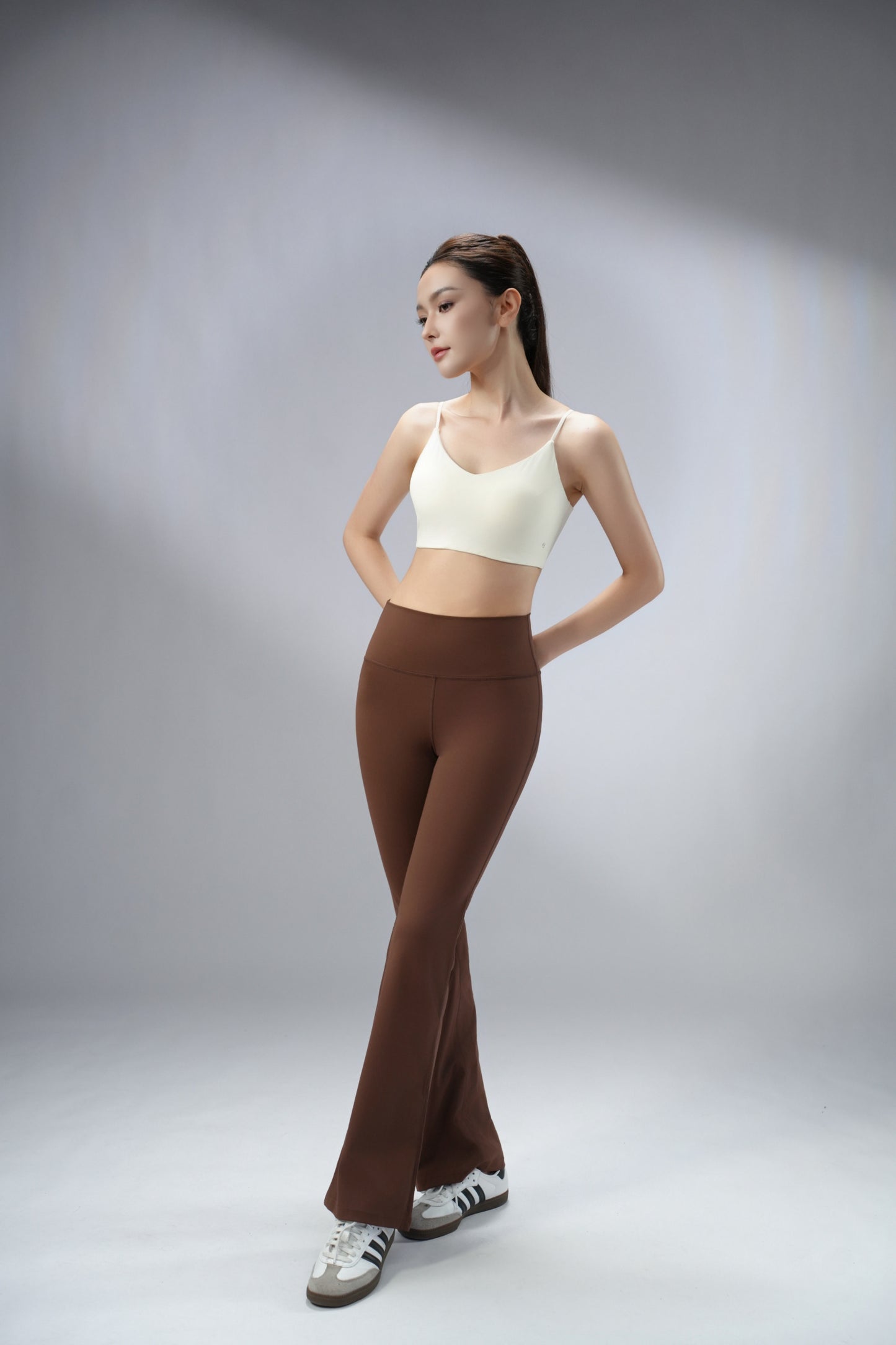 DY 喇叭緊身瑜伽褲 High-Rise flared pant