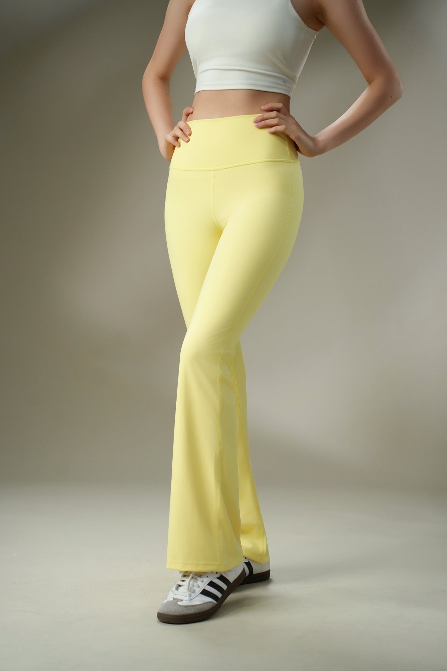 DY 喇叭緊身瑜伽褲 High-Rise flared pant