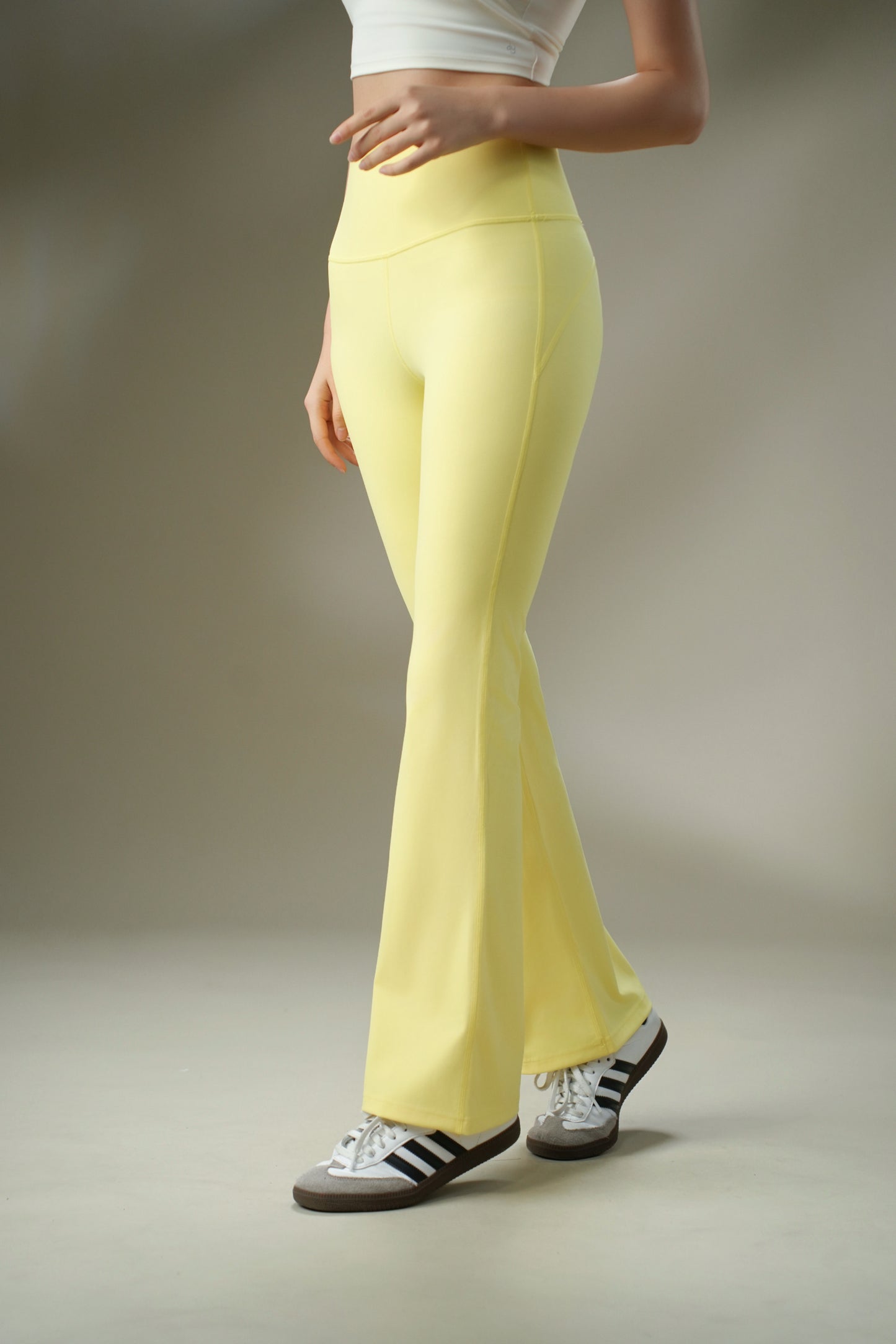 DY 喇叭緊身瑜伽褲 High-Rise flared pant