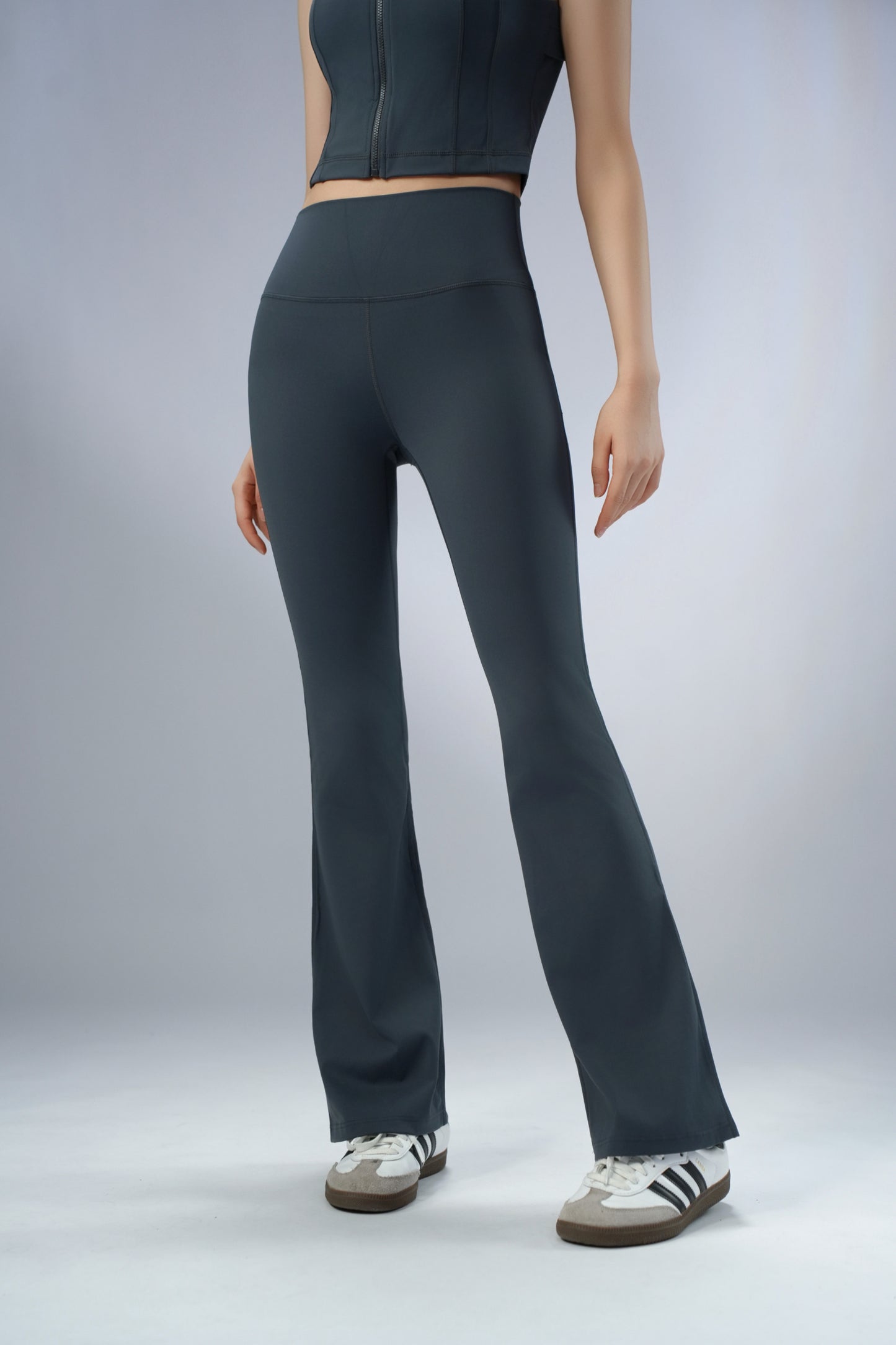 DY 喇叭緊身瑜伽褲 High-Rise flared pant