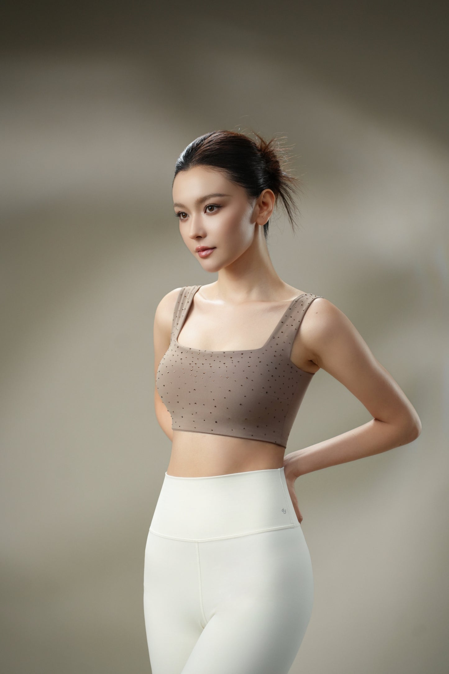 DY 帶鑽寬肩帶舒適運動內衣 Diamond thick strap  bra top