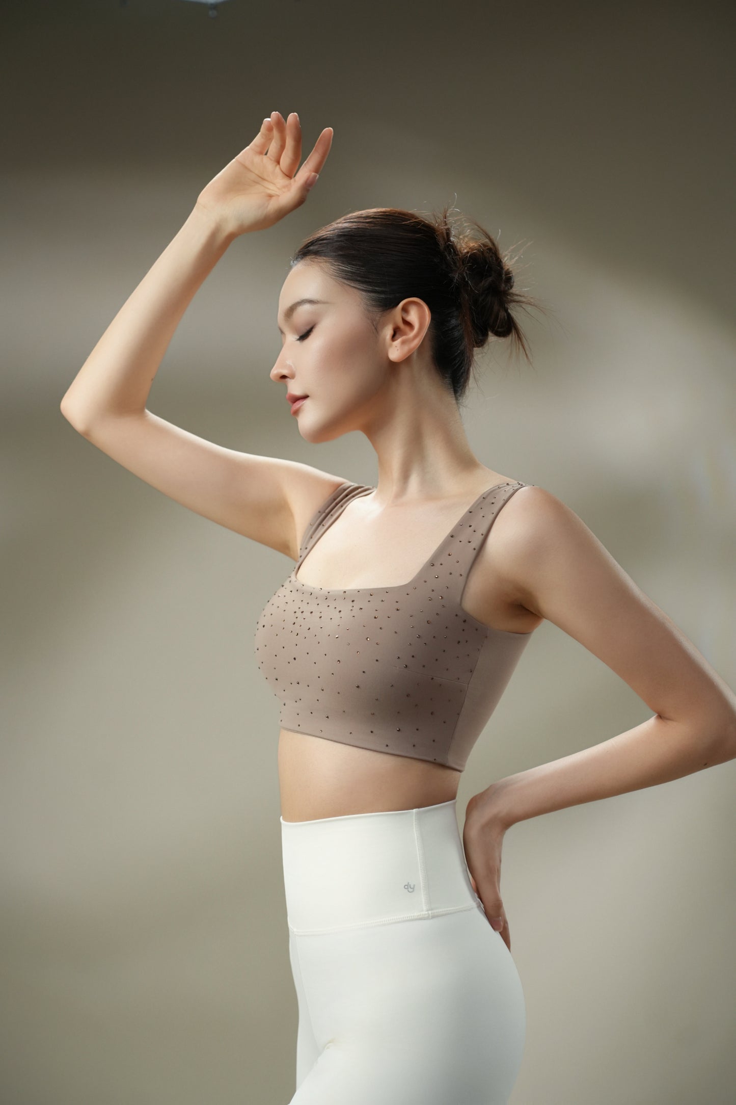 DY 帶鑽寬肩帶舒適運動內衣 Diamond thick strap  bra top