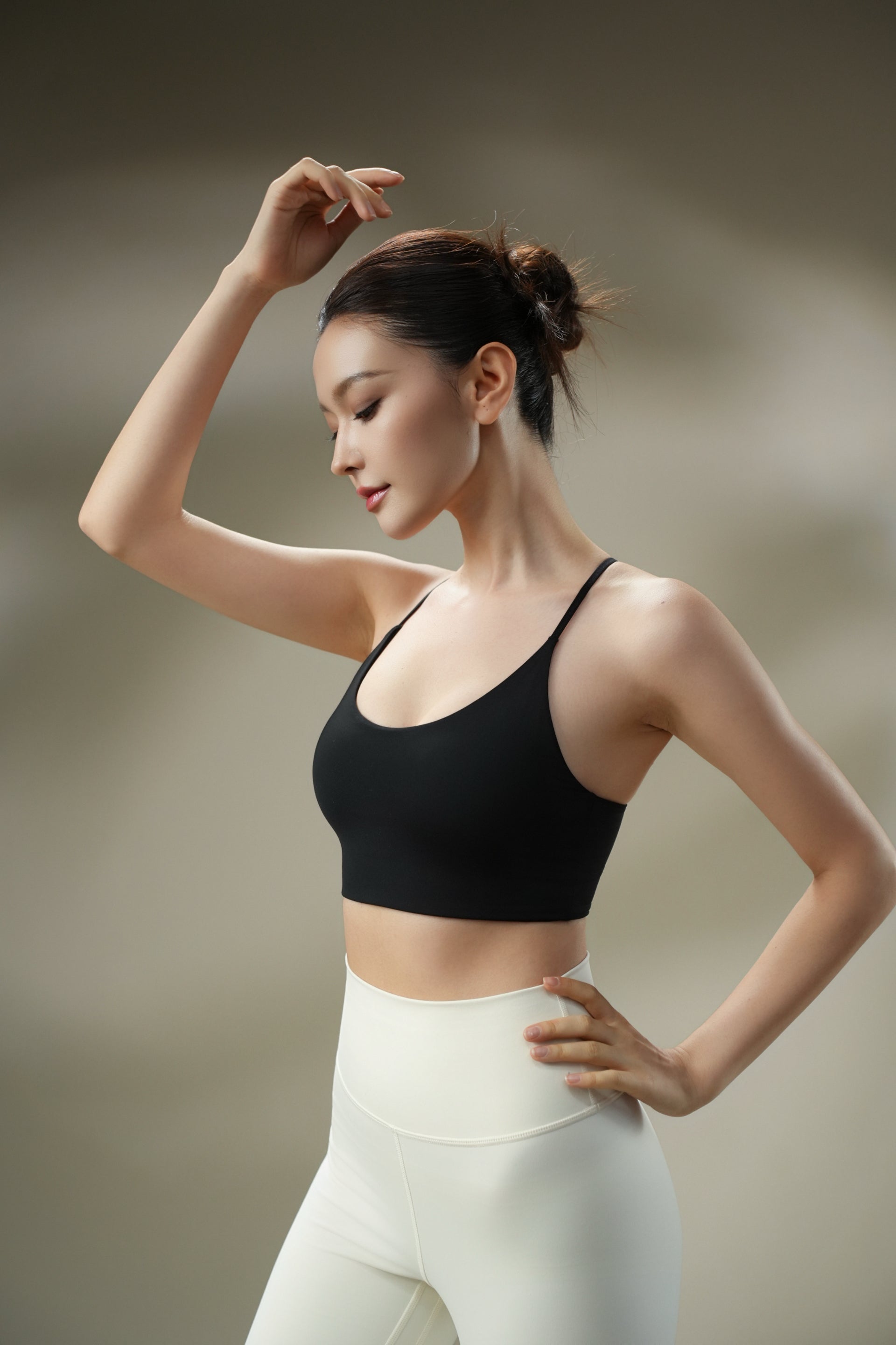 DY 幼肩帶聚攏運動內衣 Spaghetti strap push up bra top