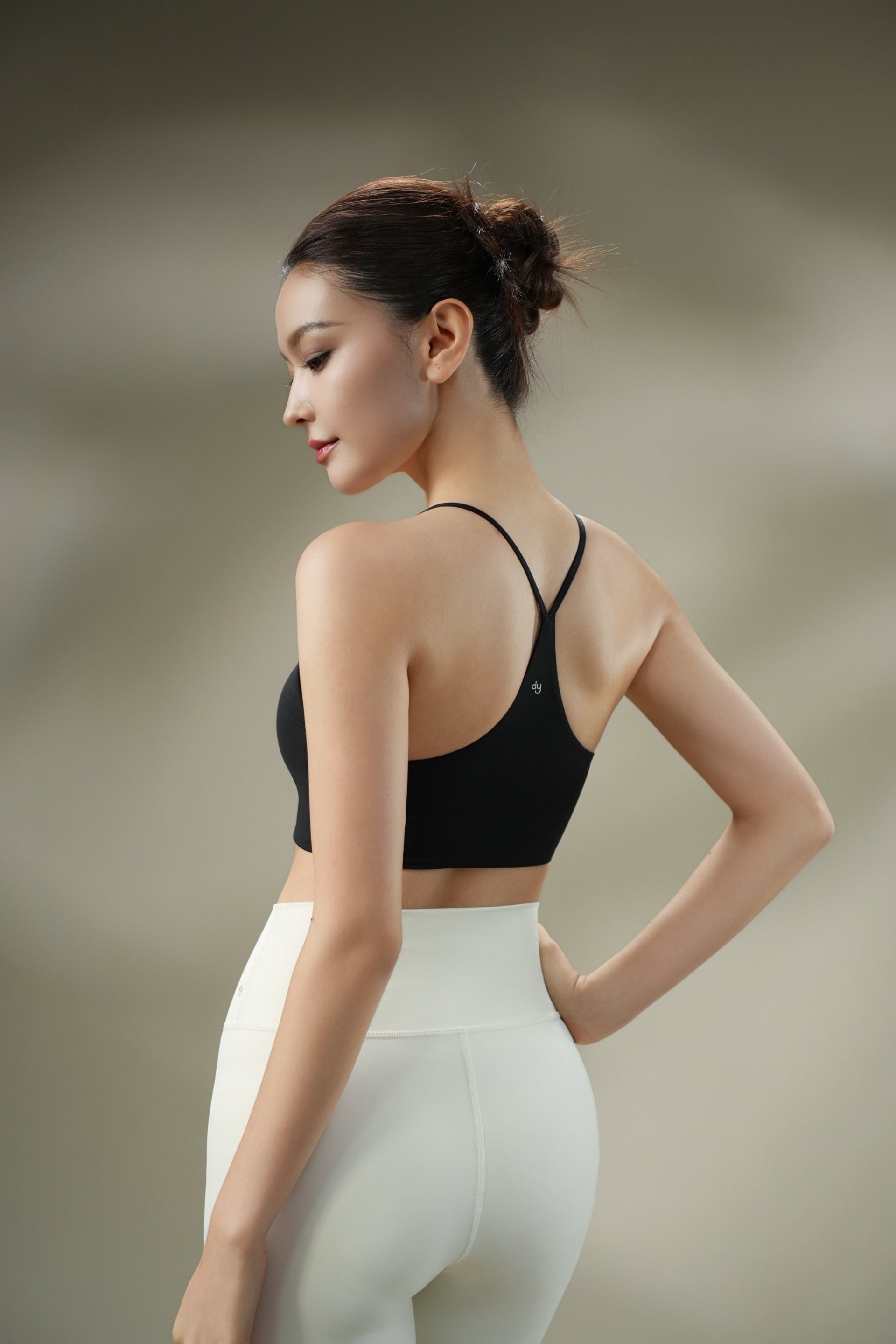 DY 幼肩帶聚攏運動內衣 Spaghetti strap push up bra top