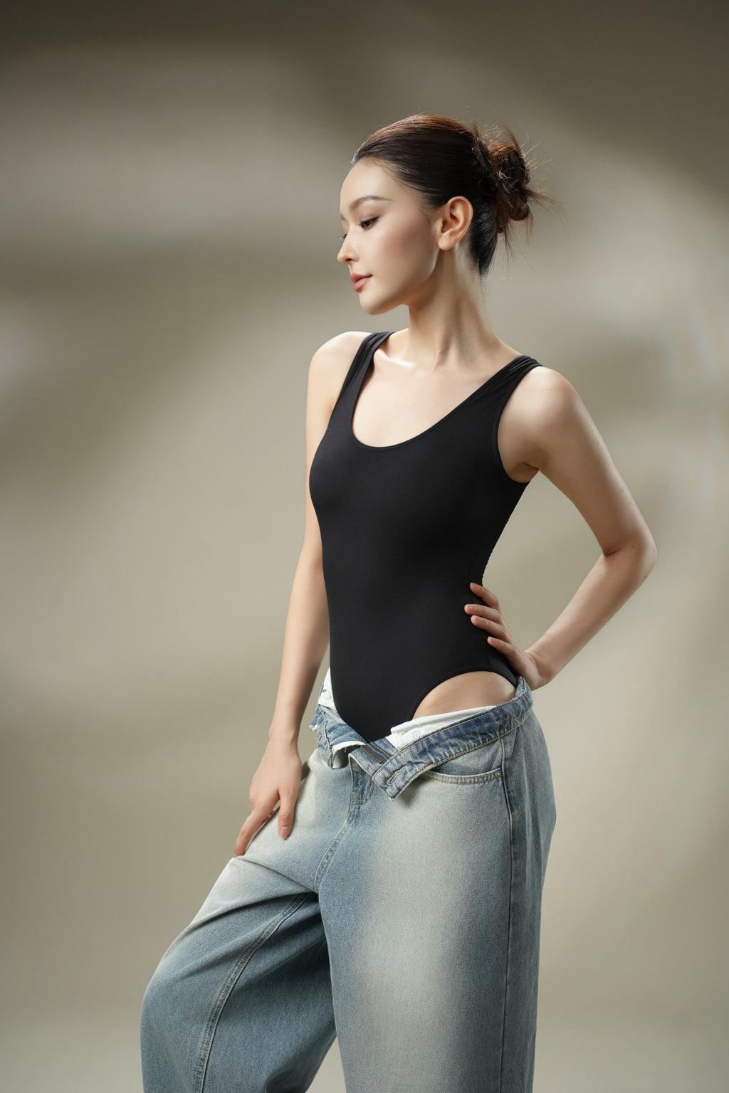 DY 背心款連身衣 Tank top  bodysuit