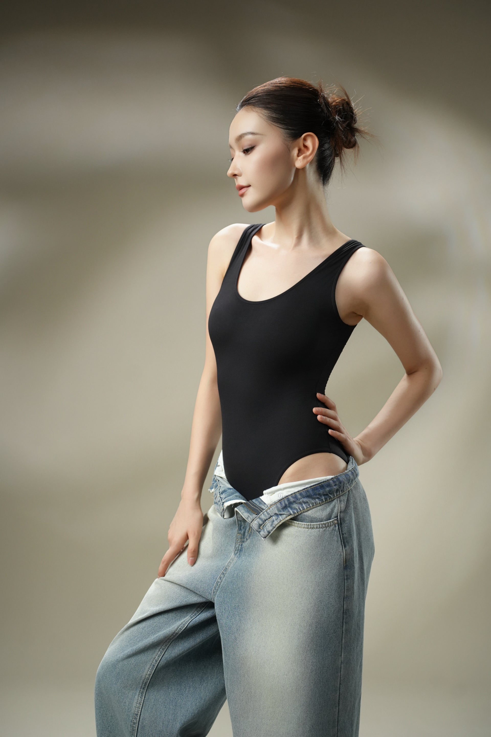 DY 背心款連身衣 Tank top  bodysuit