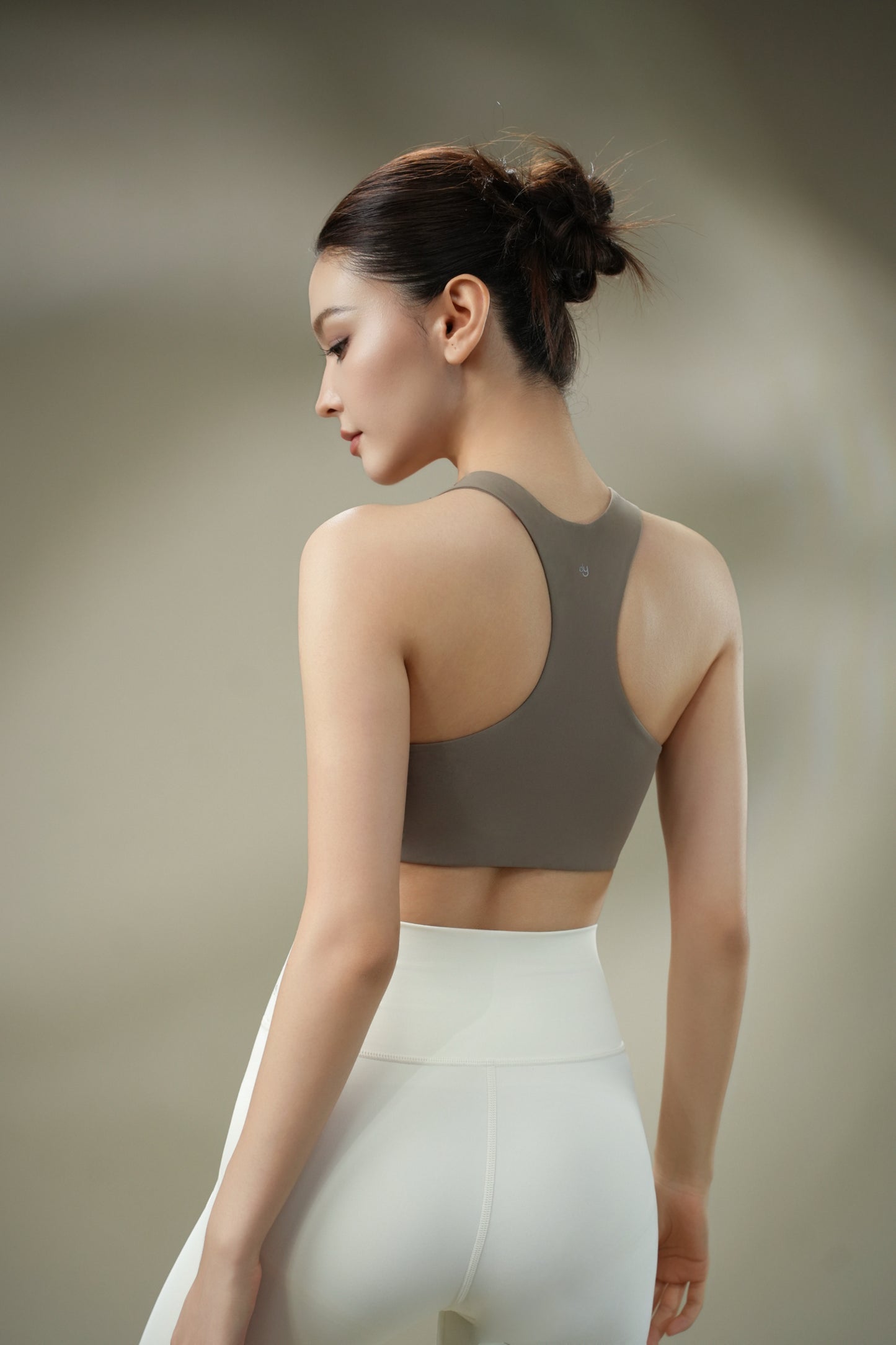 DY 高領口運動內衣 High-neck sport bra