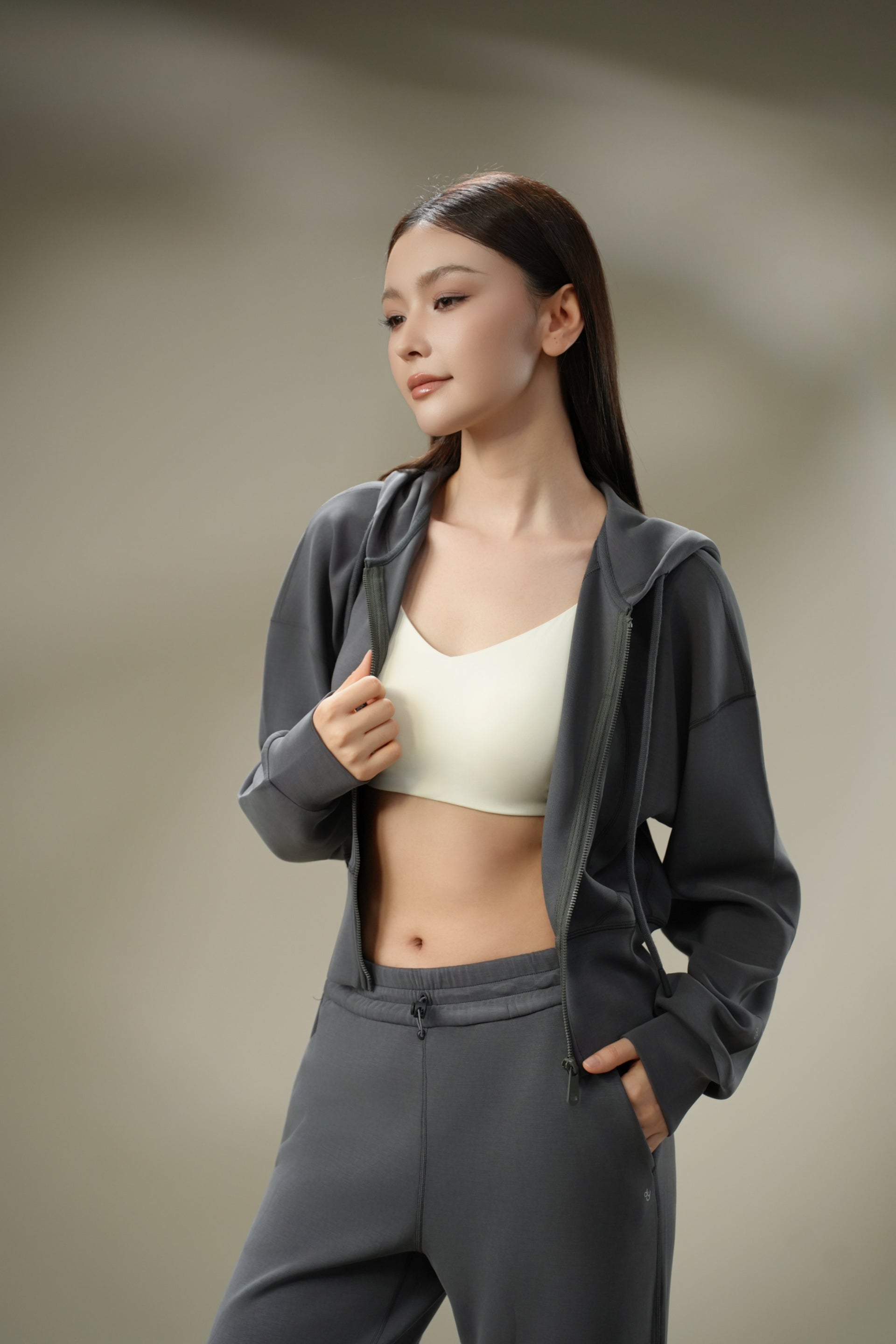 DY防UV超舒適莫代爾帶帽防曬外套