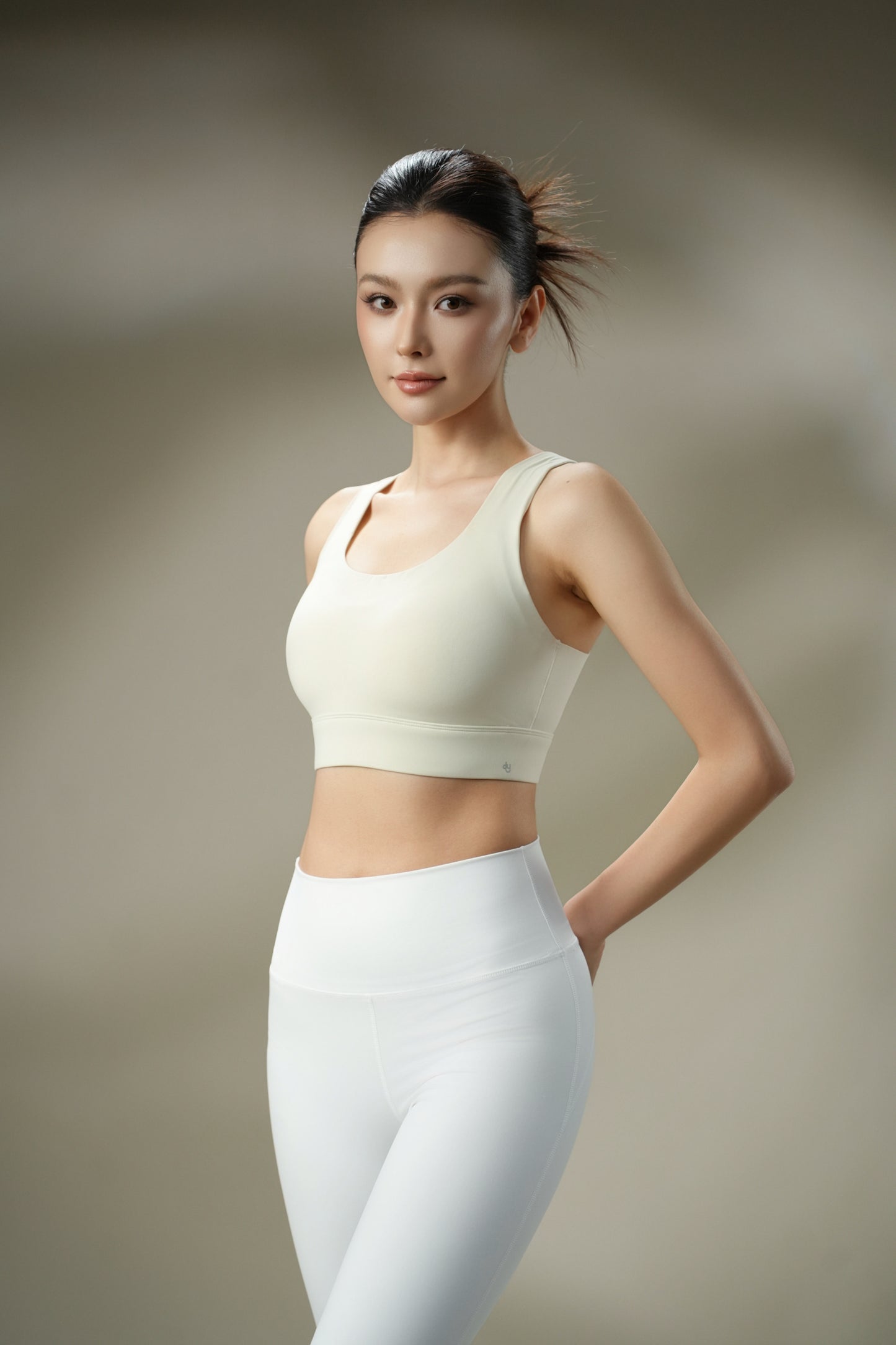 DY 防震聚攏美背瑜伽內衣