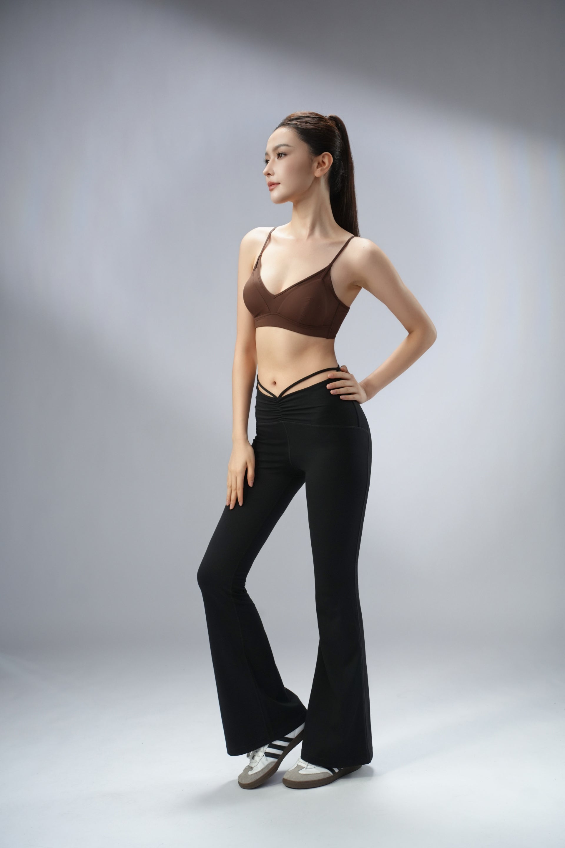 DY高腰鏤空皺摺喇叭瑜伽褲