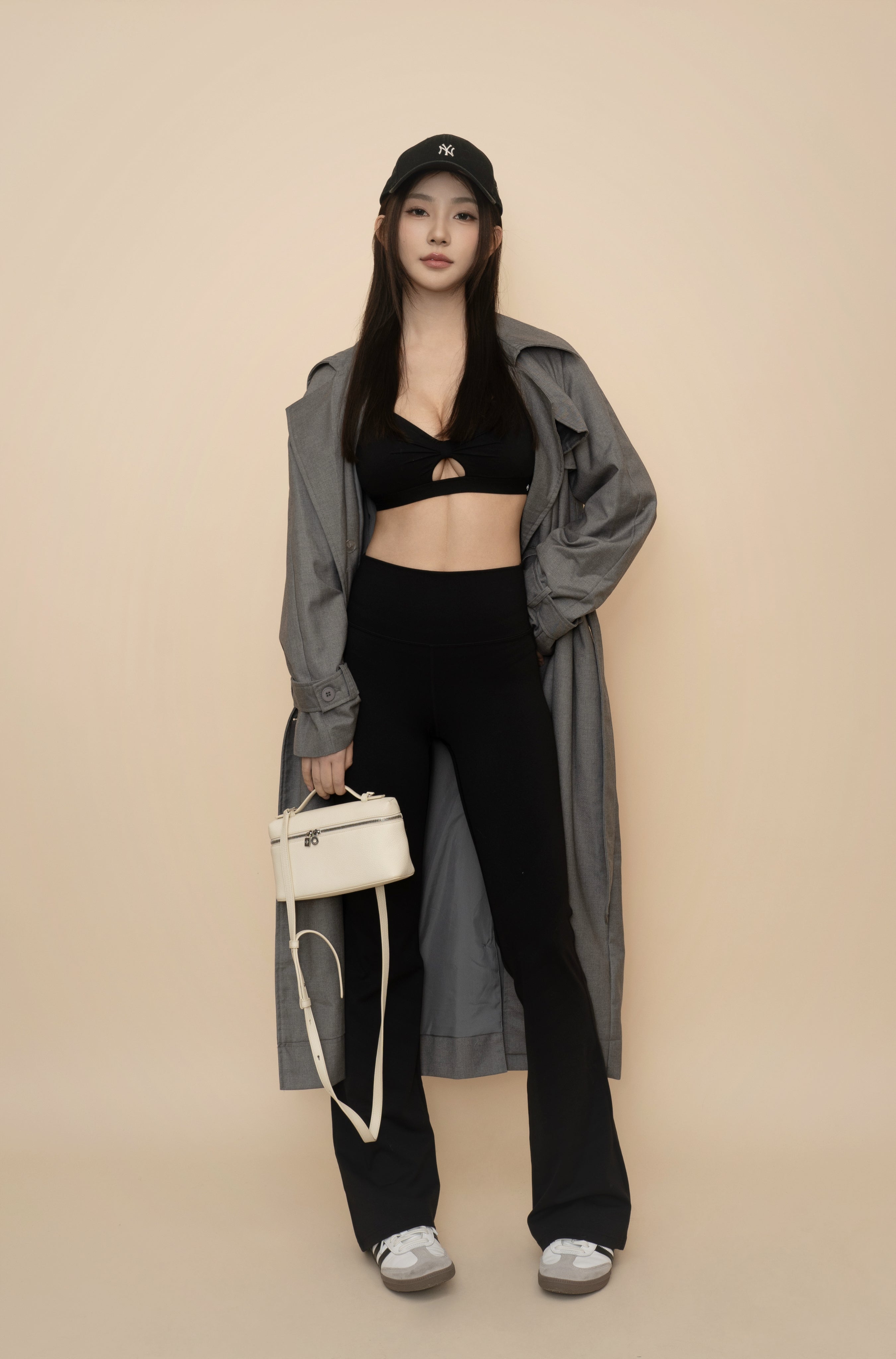 DY 輕透扭結造型運動內衣ESSENTIAL FRONT  KNOT BRA TOP