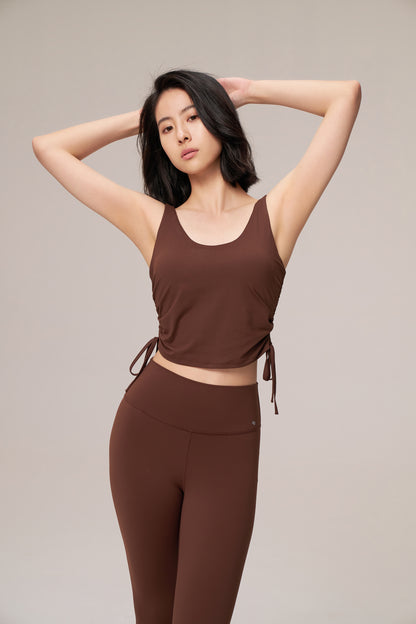 DY 設計感抽繩u領背心 Dramstring padded vest